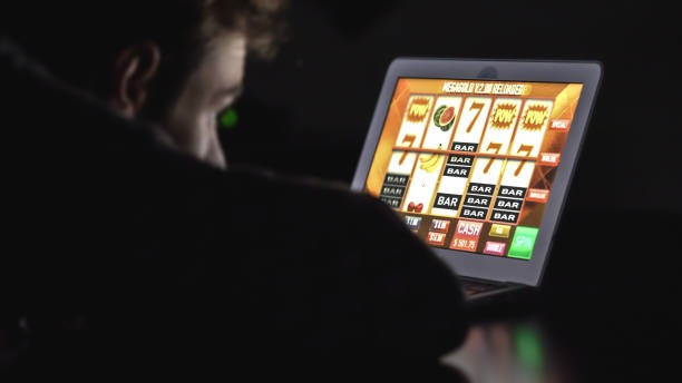E-wallet payment methods: DANA, OVO, GoPay, ShopeePay, LinkAja, QRIS
